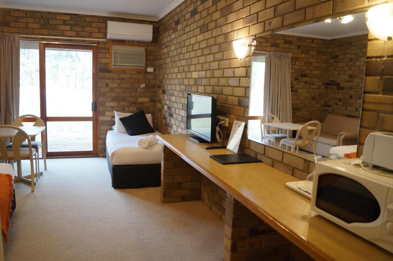 ستول Magdala Motor Lodge & Lakeside Restaurant المظهر الخارجي الصورة